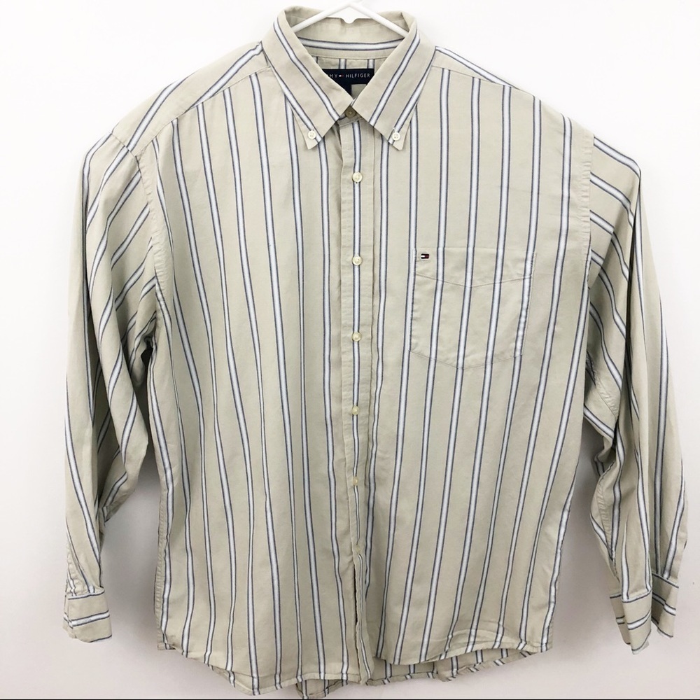Tommy Hilfiger Men’s Button Down Shirt Size Large‎